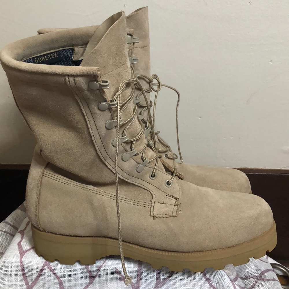 10W Goretex Combat Boots Suede
